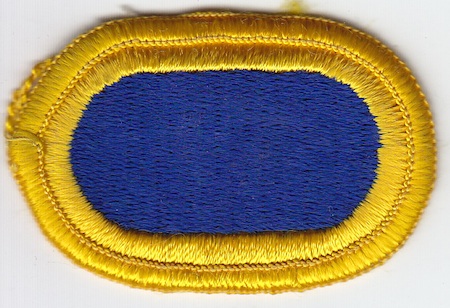 504th Infantry Rgt HHC oval me ns $4.00