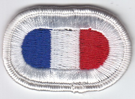 506th Infantry Rgt HHC oval me ns $5.00