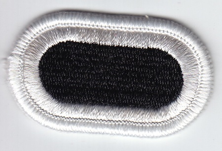 508th Infantry Rgt HHC oval me ns $4.00