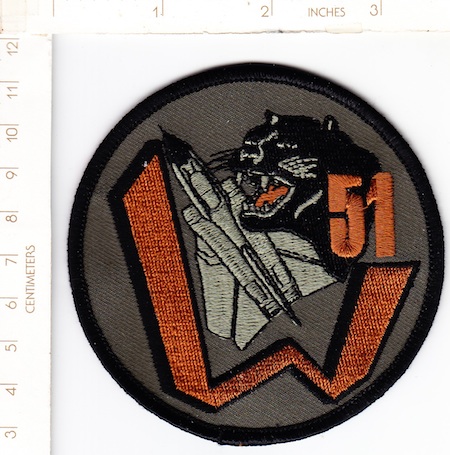 VF 51 (panther head round shape) dart ns me $3.00
