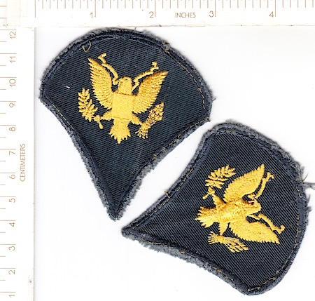 Army Specialist pair ce rfu $4.00